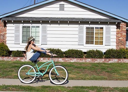 single speed beach cruiser girl